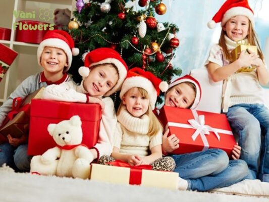 Top 5 Địa Chỉ Bán Quà Giáng Sinh Cho Bé Ý Nghĩa Nhất 2025